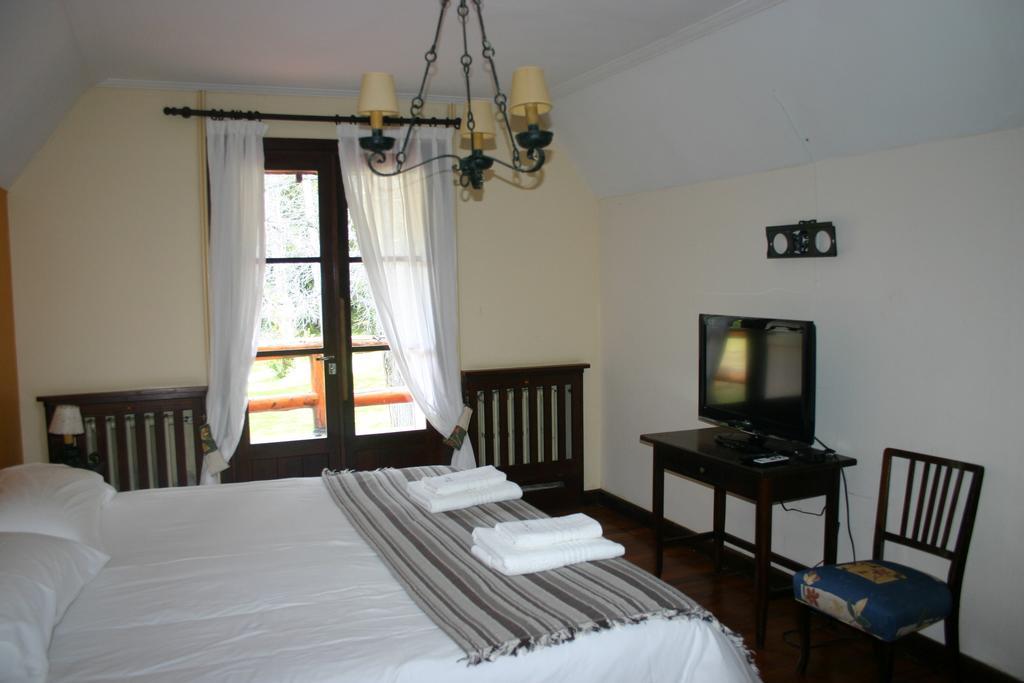 Hosteria Futalaufquen Lago Futalaufquen Room photo