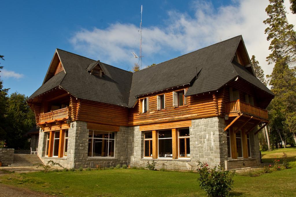 Hosteria Futalaufquen Lago Futalaufquen Exterior photo