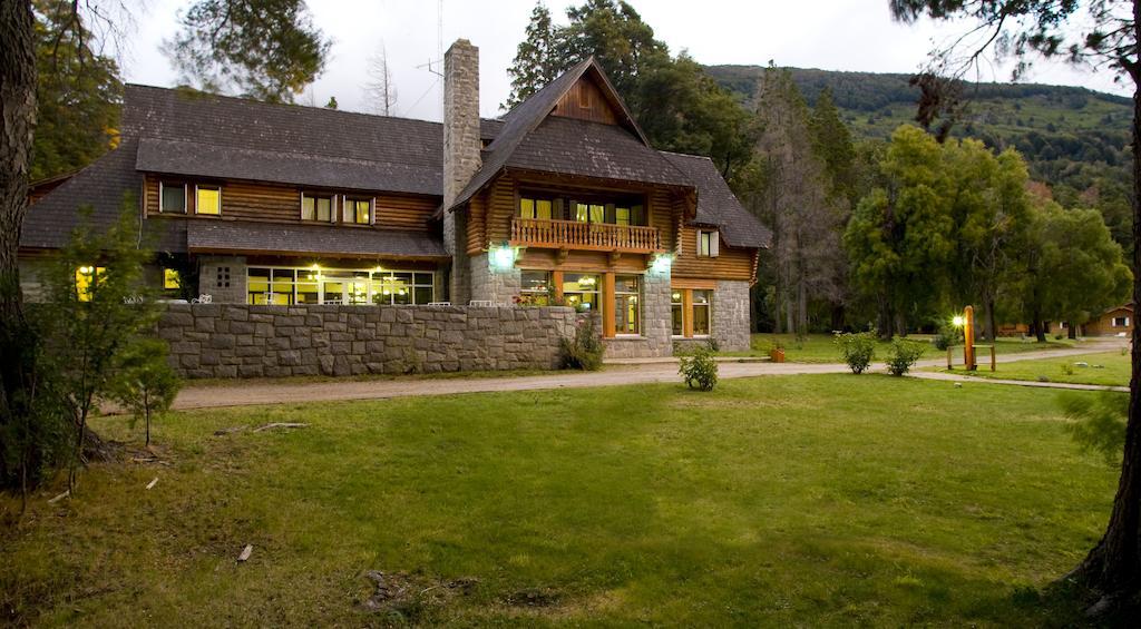 Hosteria Futalaufquen Lago Futalaufquen Exterior photo