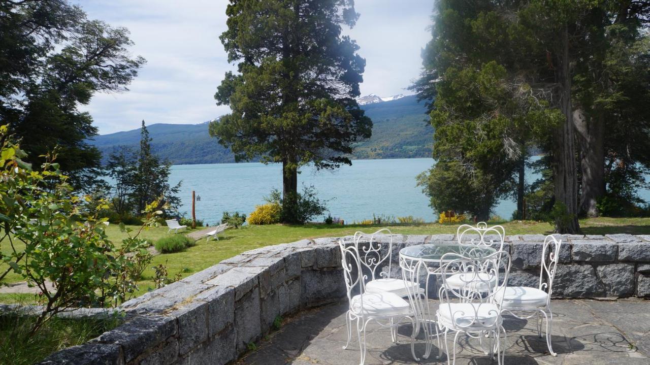 Hosteria Futalaufquen Lago Futalaufquen Exterior photo