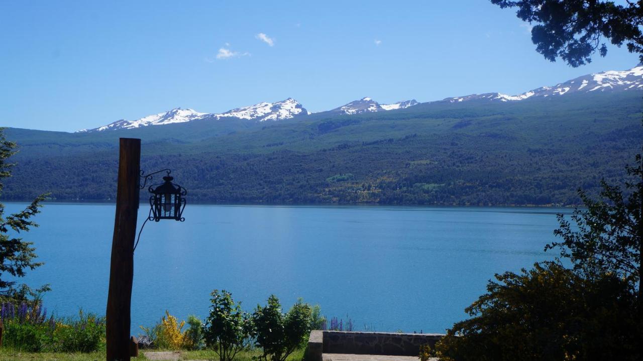 Hosteria Futalaufquen Lago Futalaufquen Exterior photo